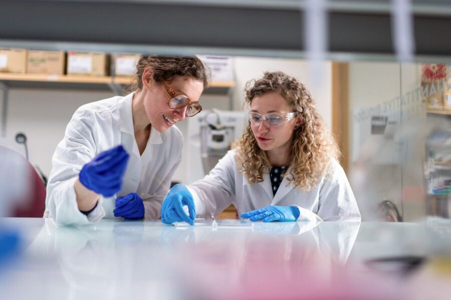 coon lab researchers