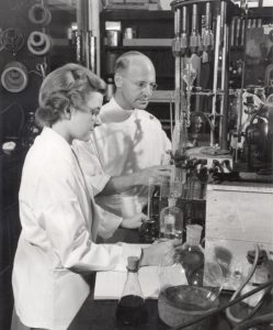 Doctors Rusch and Miller in the lab.